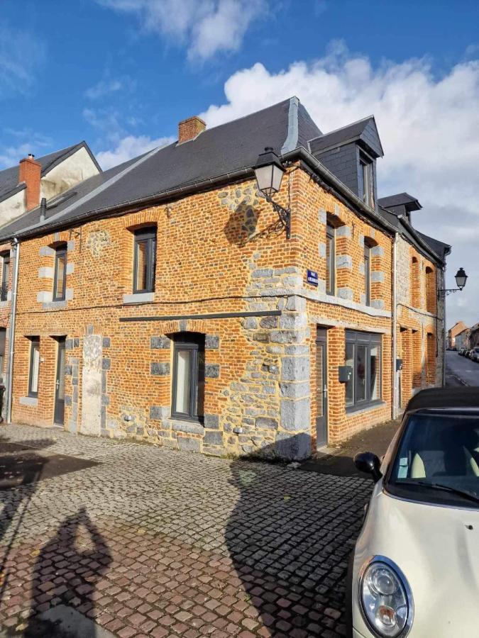 Appartement Cocooning Solre-le-Chateau Bagian luar foto